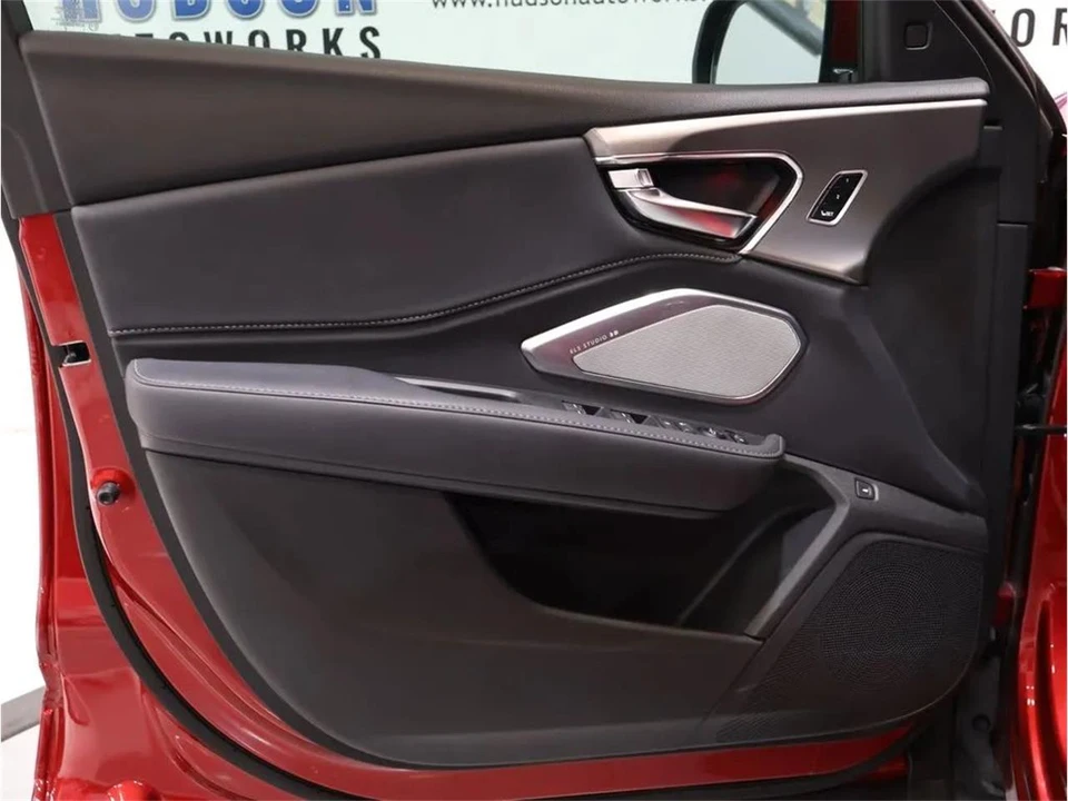 2019 Acura RDX 3rd Gen - Image 10 of 31