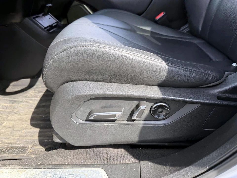 2019 Acura RDX 3rd Gen - Image 15 of 21