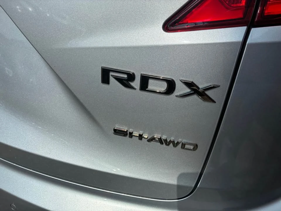 2019 Acura RDX 3rd Gen - Image 9 of 20