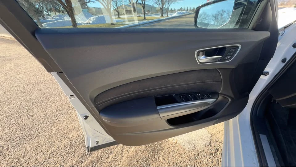 2019 Acura TLX 2nd Gen - Image 13 of 16