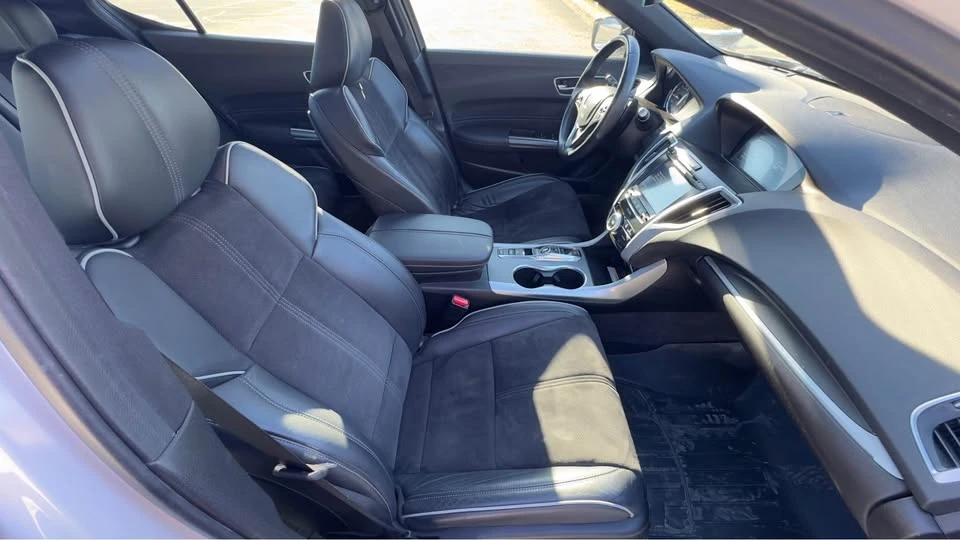 2019 Acura TLX 2nd Gen - Image 14 of 16