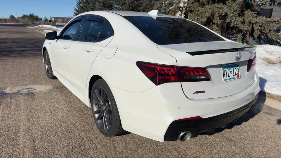 2019 Acura TLX 2nd Gen - Image 5 of 16
