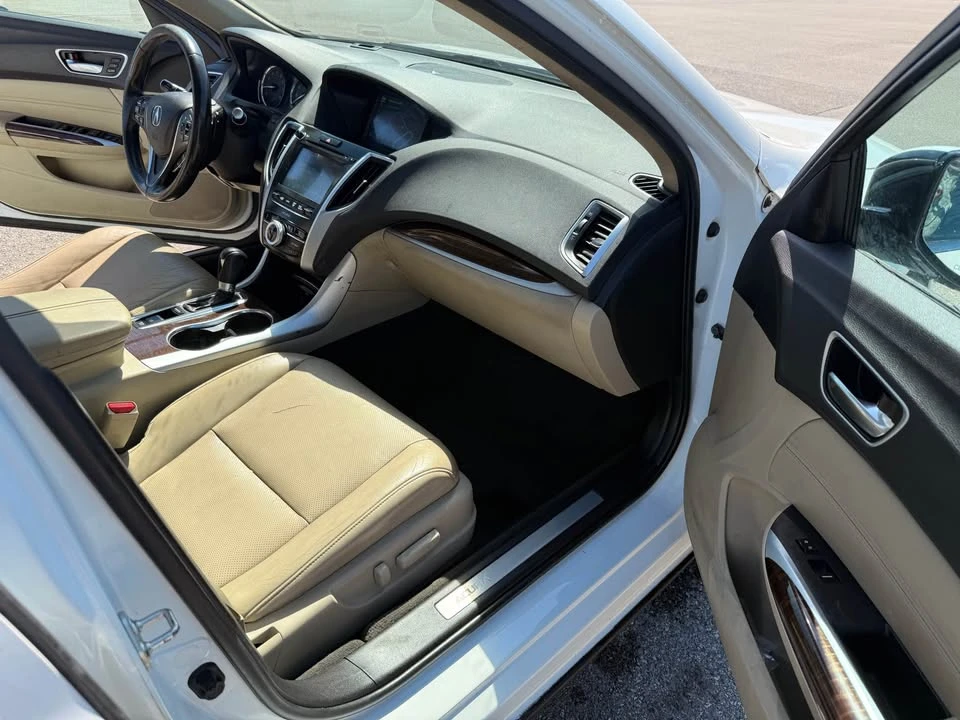 2019 Acura TLX 1st Gen - Image 12 of 17