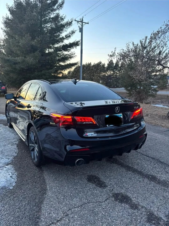 2019 Acura TLX 1st Gen - Image 9 of 11