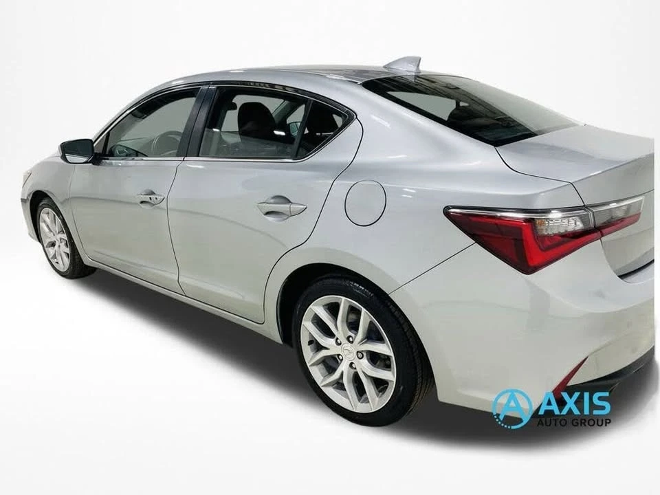2019 Acura ILX - Image 5 of 13