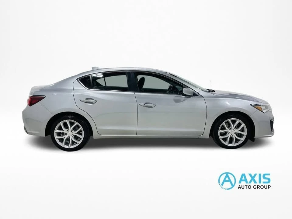 2019 Acura ILX - Image 8 of 13