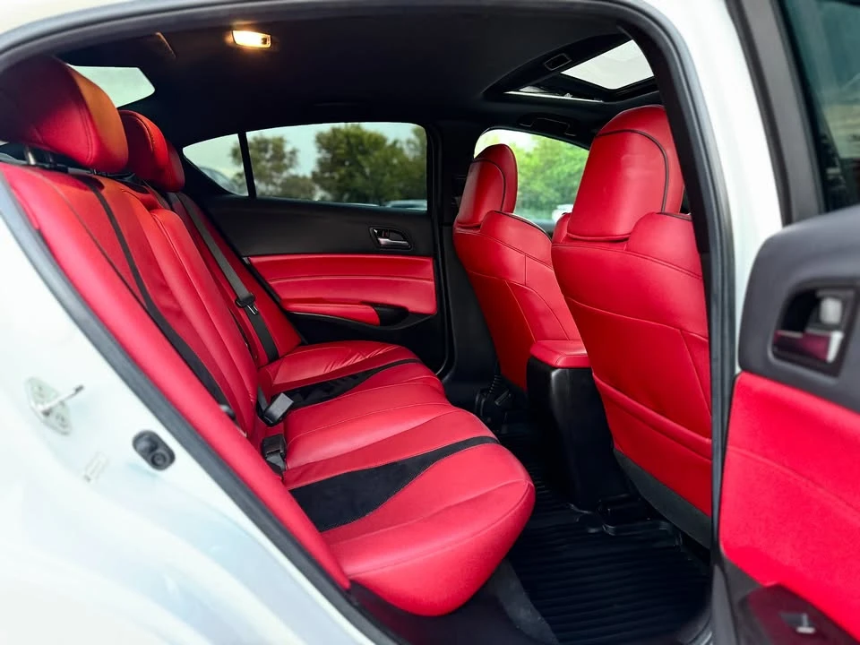 2019 Acura ILX - Image 13 of 20