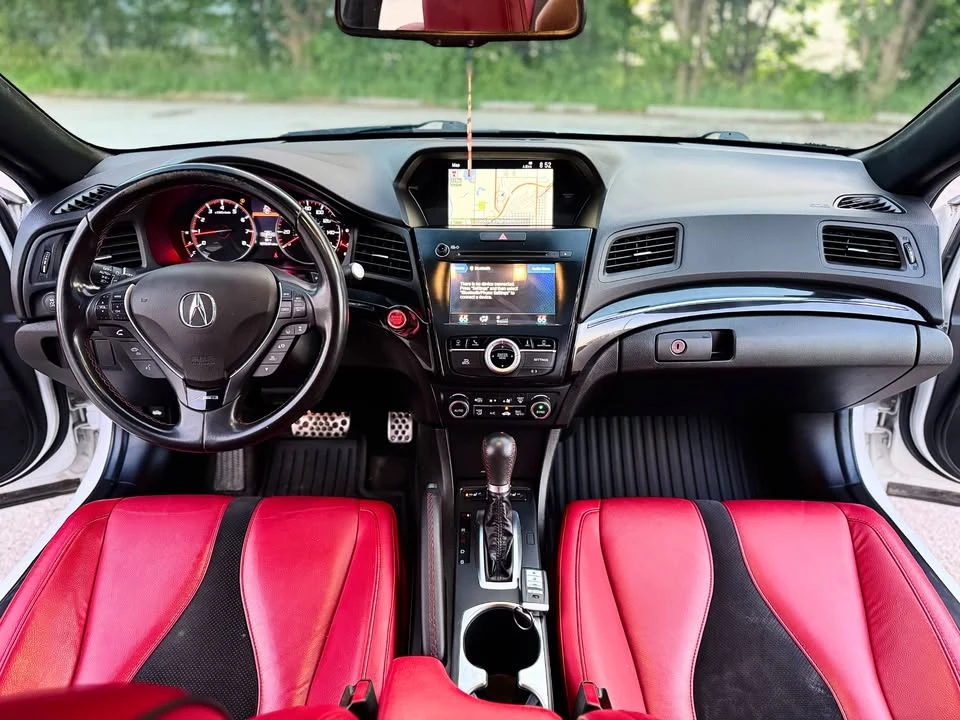 2019 Acura ILX - Image 15 of 20