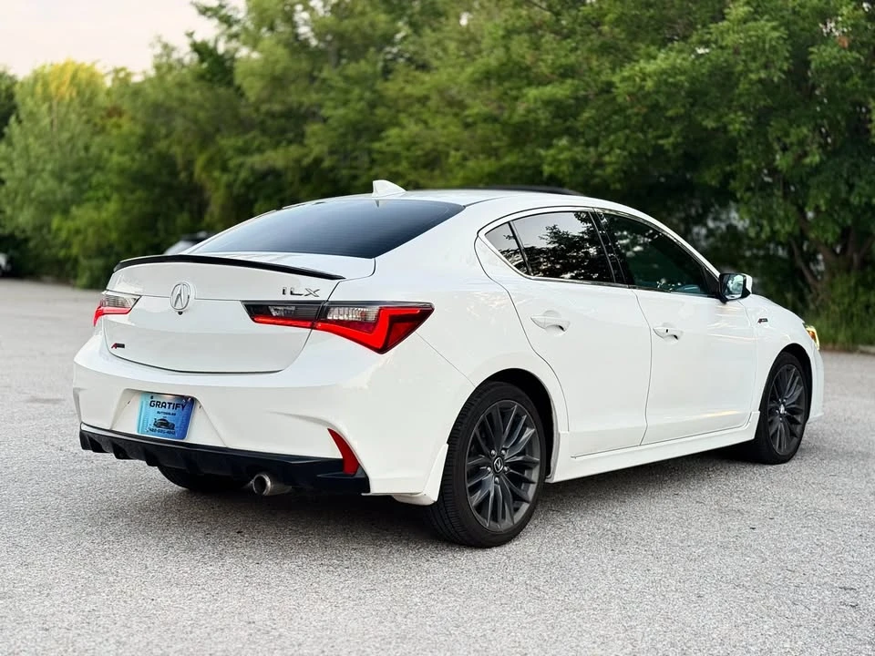 2019 Acura ILX - Image 8 of 20