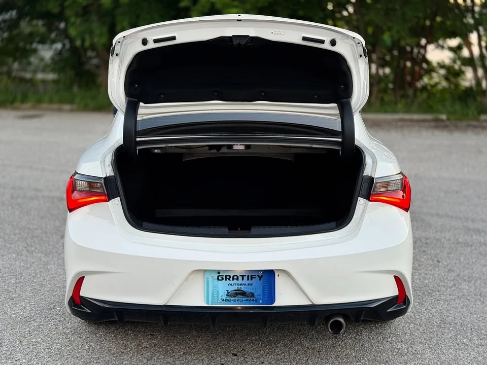 2019 Acura ILX - Image 6 of 20