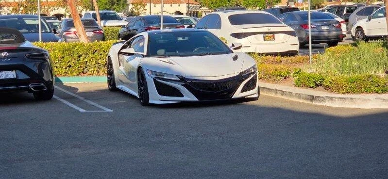 2019 Acura NC1 NSX - Image 17 of 19