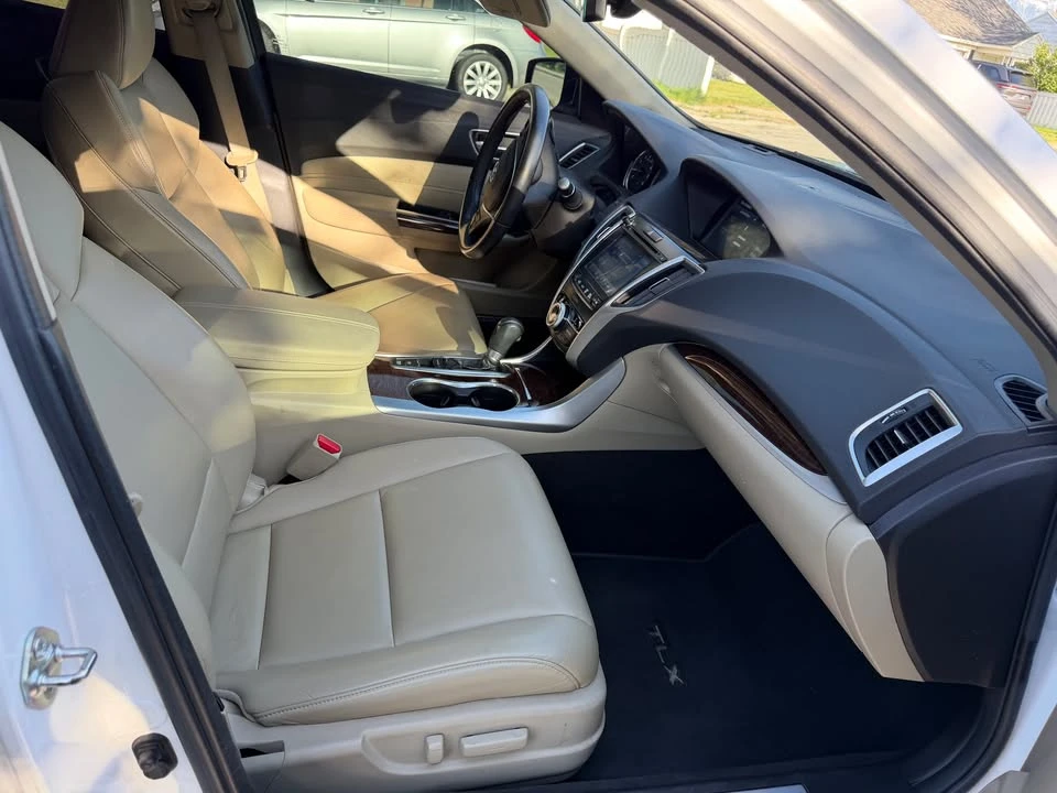 2019 Acura TLX 1st Gen - Image 8 of 13