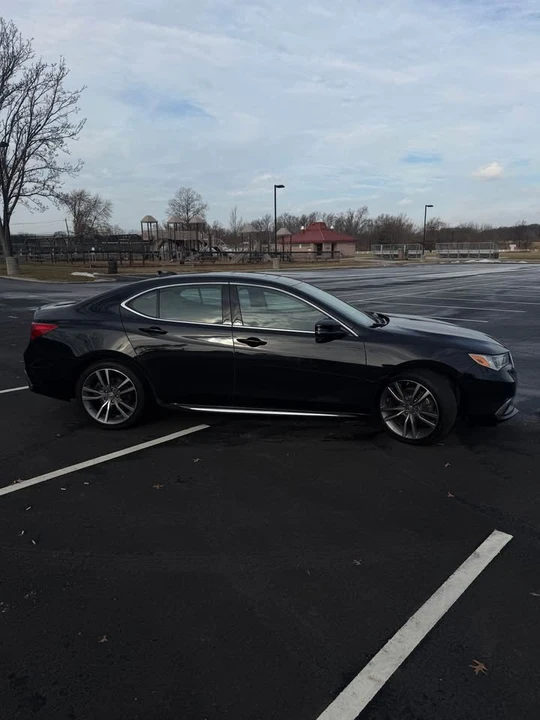 2019 Acura TLX 2nd Gen - Image 2 of 15