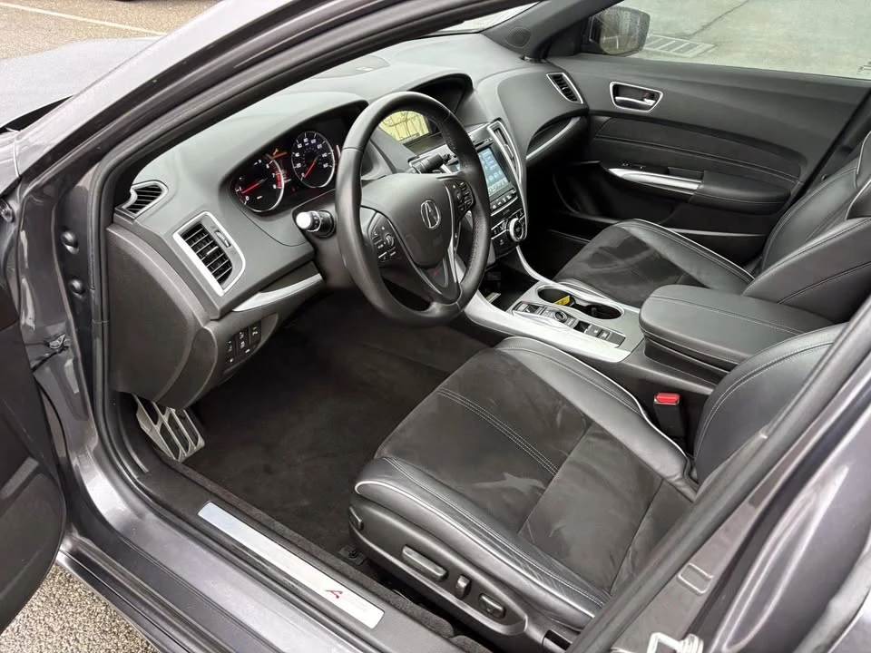 2019 Acura TLX 2nd Gen - Image 11 of 14