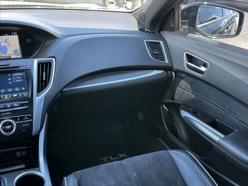 2019 Acura TLX 2nd Gen - Image 15 of 20