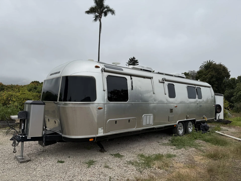 2019 Airstream - Image 12 of 31