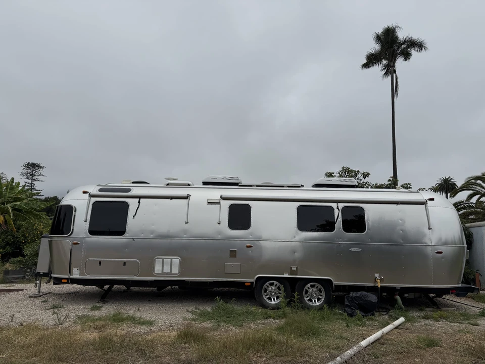 2019 Airstream - Image 26 of 31