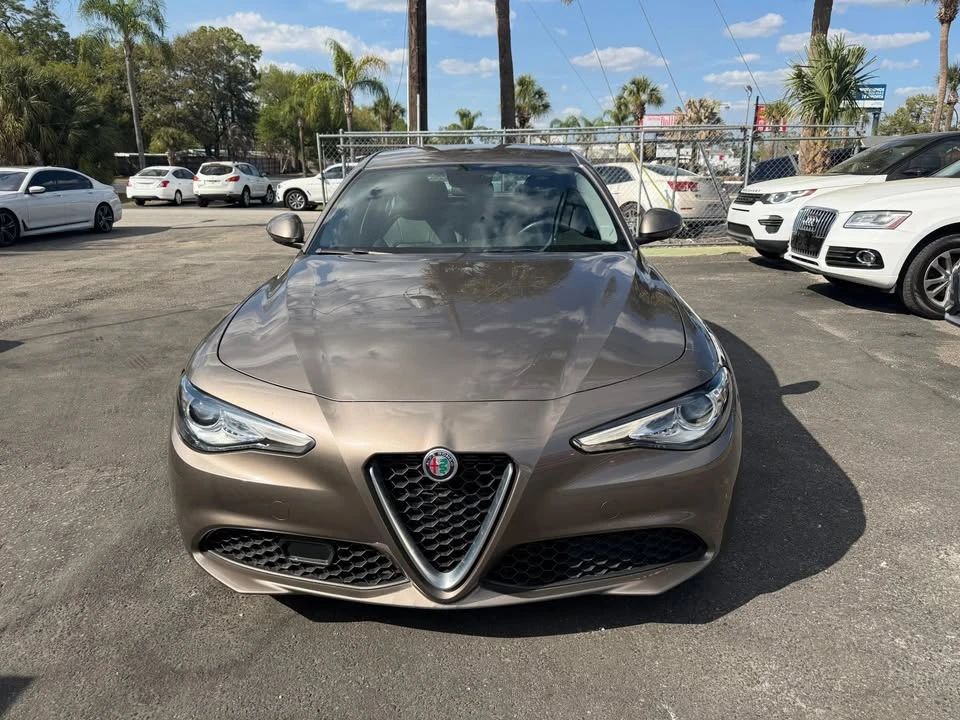 2019 Alfa Romeo Giulia - Image 2 of 14