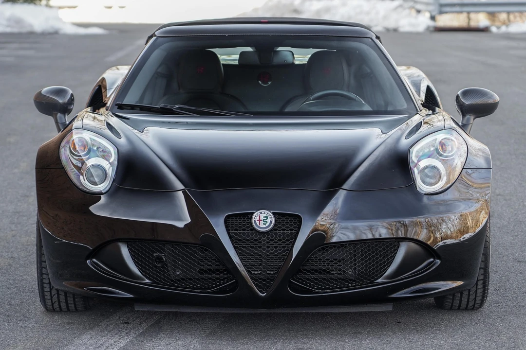 2019 Alfa Romeo 4C Spider - Image 16 of 31