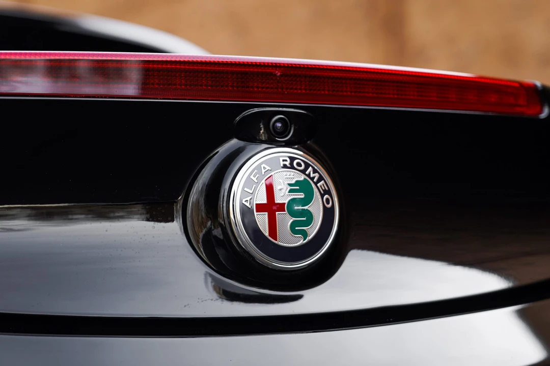 2019 Alfa Romeo 4C Spider - Image 25 of 31