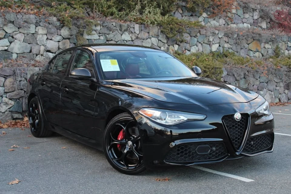 2019 Alfa Romeo Giulia - Image 3 of 11
