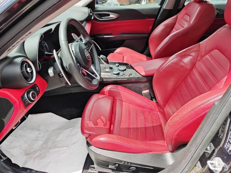 2019 Alfa Romeo Giulia - Image 3 of 3