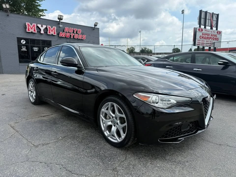 2019 Alfa Romeo Giulia - Image 3 of 16