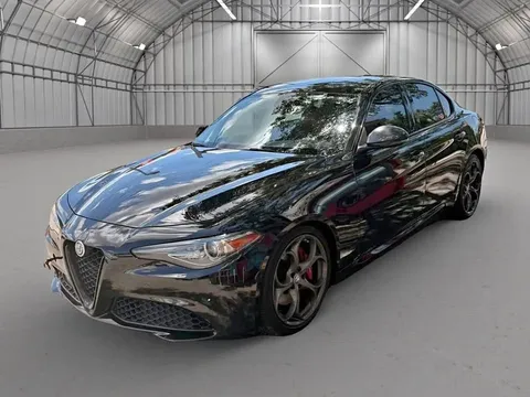 2019 Alfa Romeo Giulia Sedan
