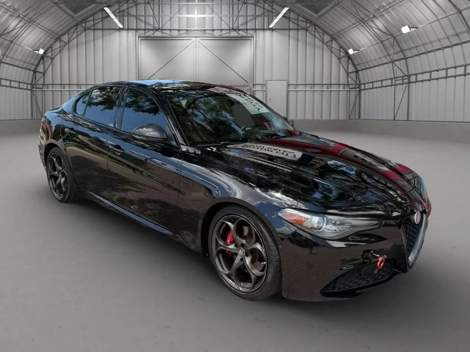 2019 Alfa Romeo Giulia - Image 3 of 14