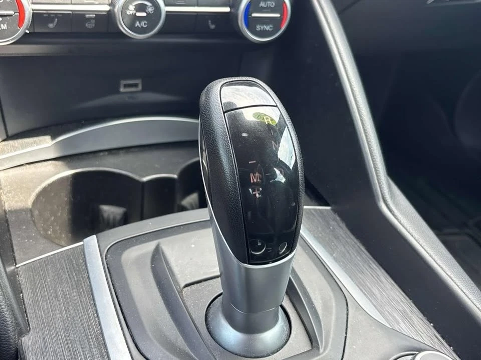 2019 Alfa Romeo Giulia - Image 19 of 19