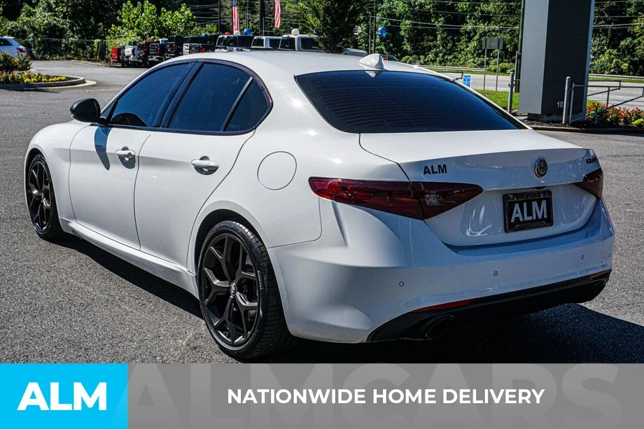 2019 Alfa Romeo Giulia - Image 3 of 14