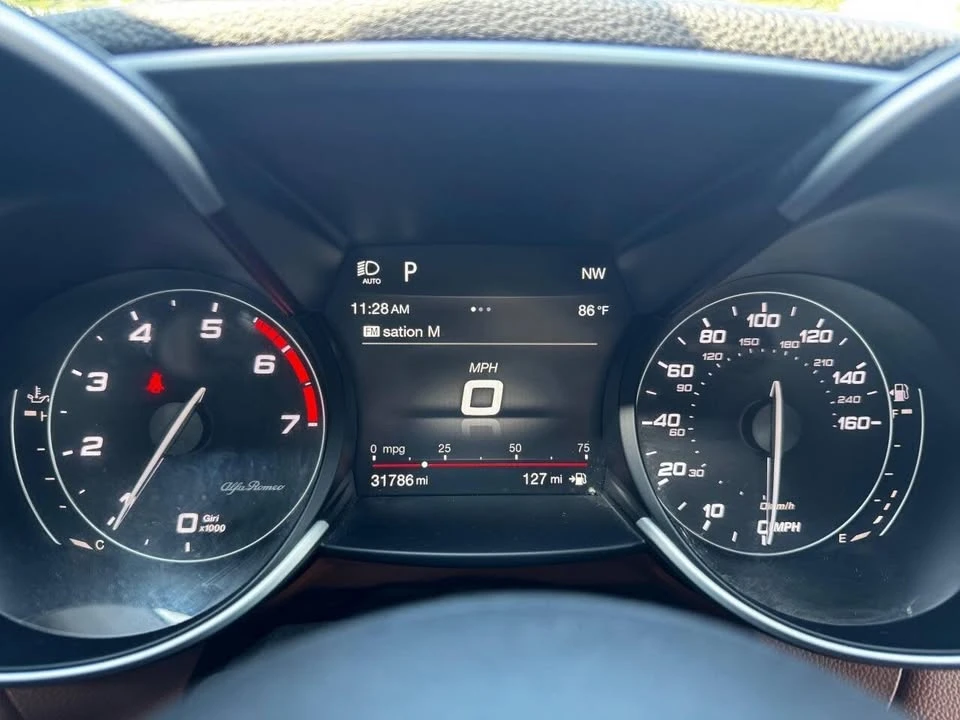 2019 Alfa Romeo Giulia - Image 18 of 20