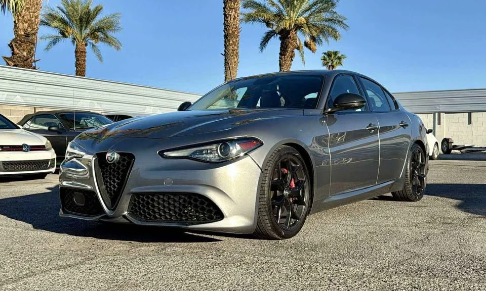 2019 Alfa Romeo Giulia - Image 3 of 11