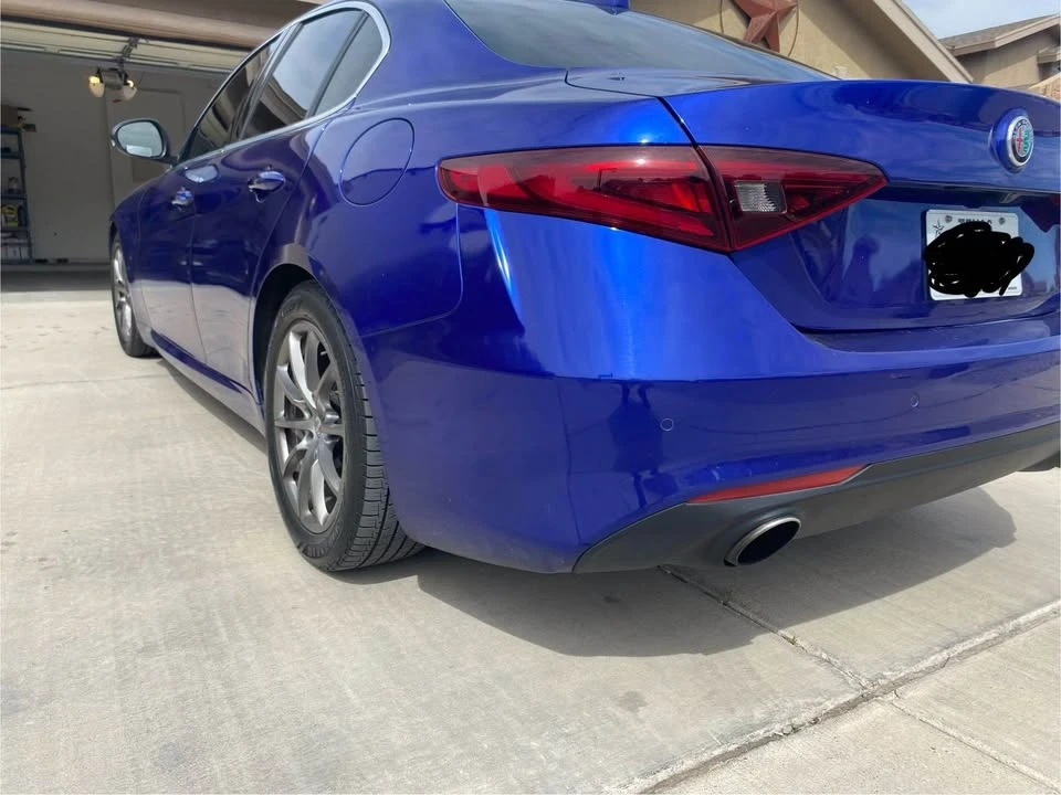 2019 Alfa Romeo Giulia - Image 2 of 2
