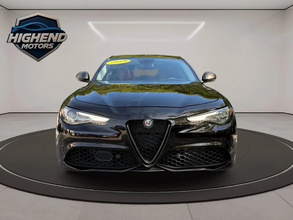 2019 Alfa Romeo Giulia - Image 9 of 16
