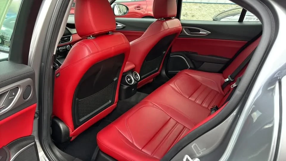 2019 Alfa Romeo Giulia - Image 19 of 19