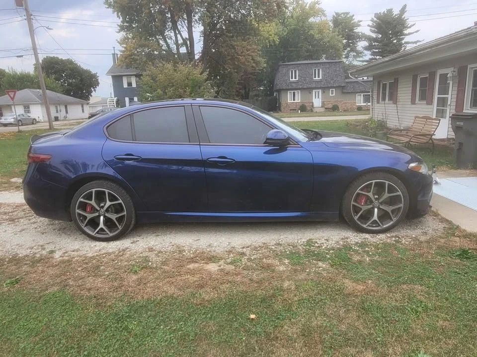 2019 Alfa Romeo Giulia - Image 2 of 8