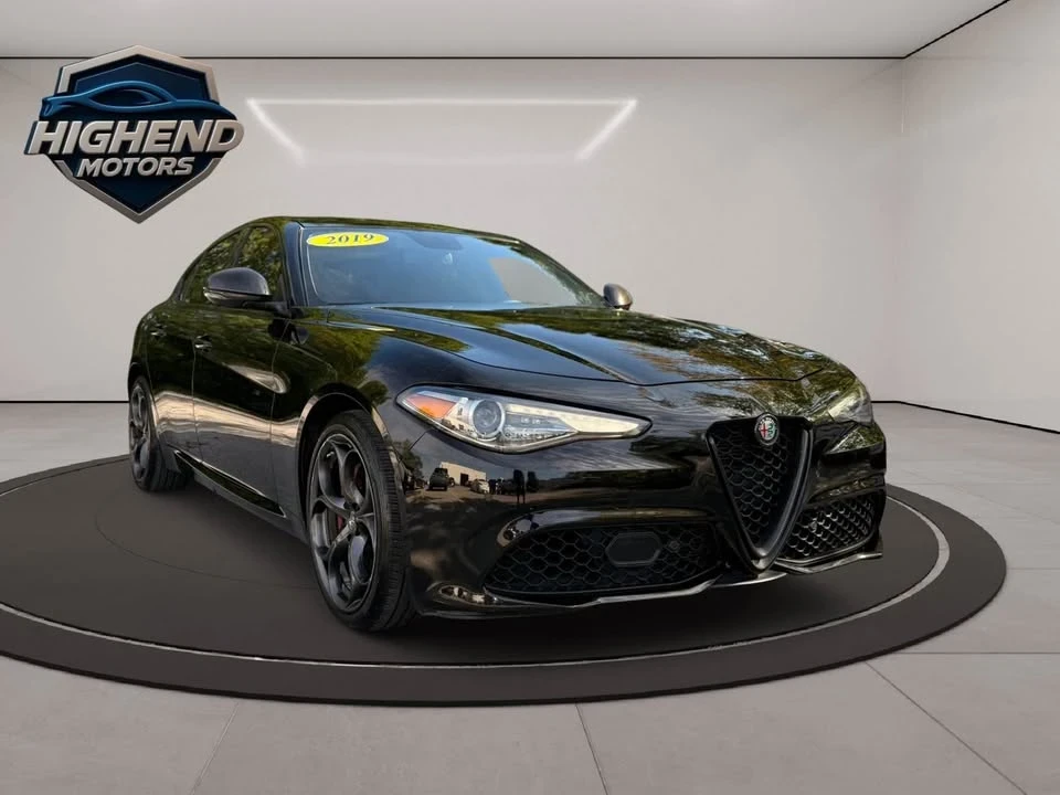 2019 Alfa Romeo Giulia - Image 8 of 16