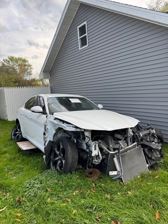 2019 Alfa Romeo Giulia - Image 4 of 12