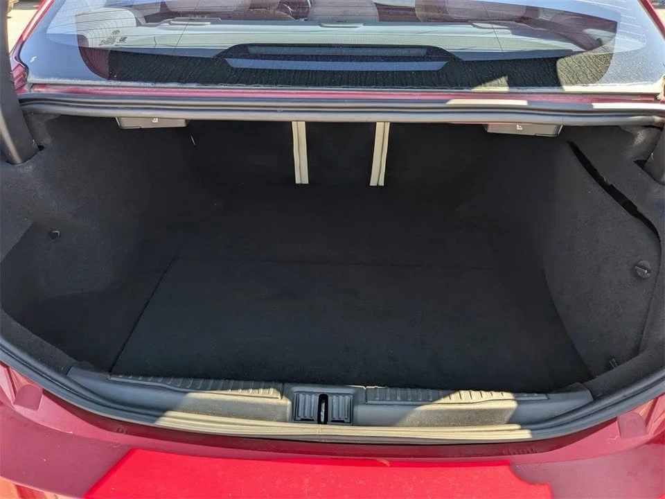 2019 Alfa Romeo Giulia - Image 9 of 19