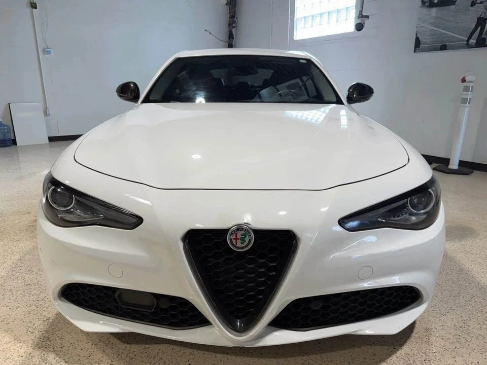 2019 Alfa Romeo Giulia - Image 2 of 11