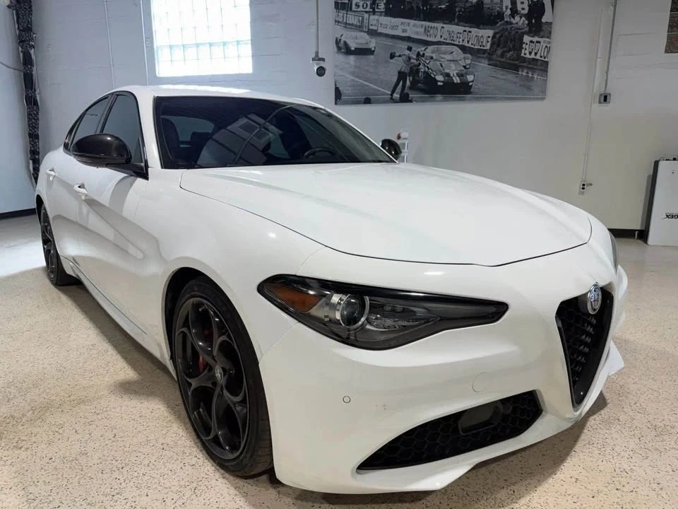 2019 Alfa Romeo Giulia - Image 3 of 11
