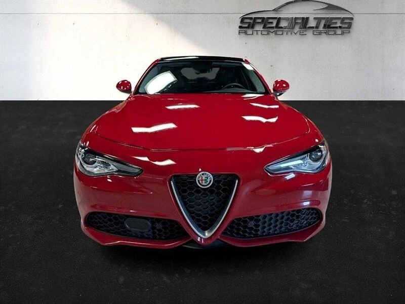 2019 Alfa Romeo Giulia - Image 6 of 20
