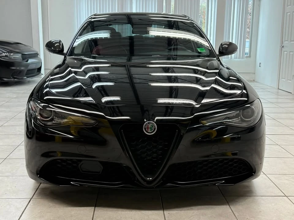 2019 Alfa Romeo Giulia - Image 2 of 20