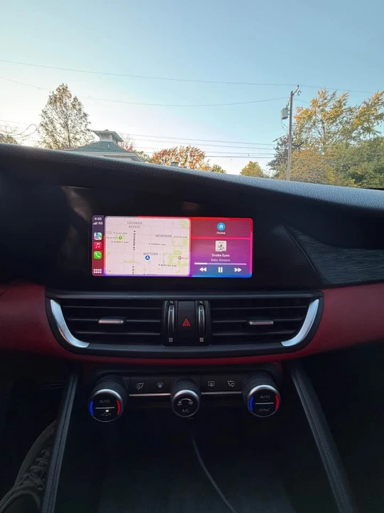 2019 Alfa Romeo Giulia - Image 7 of 10