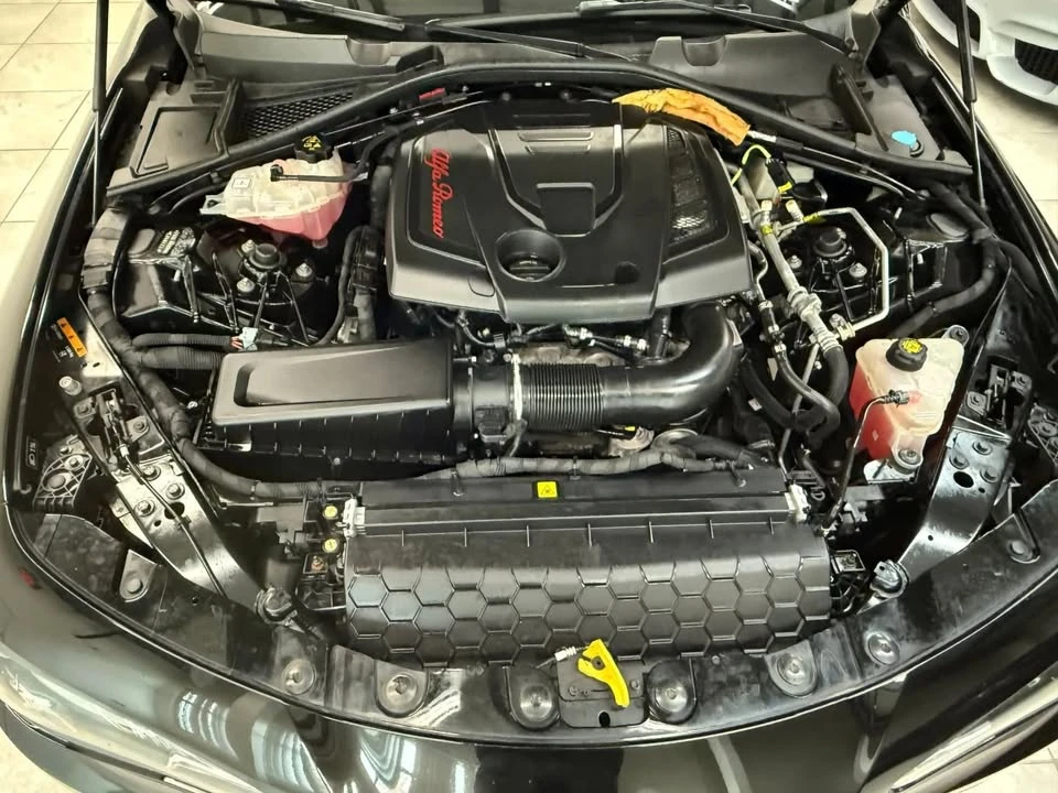 2019 Alfa Romeo Giulia - Image 20 of 20