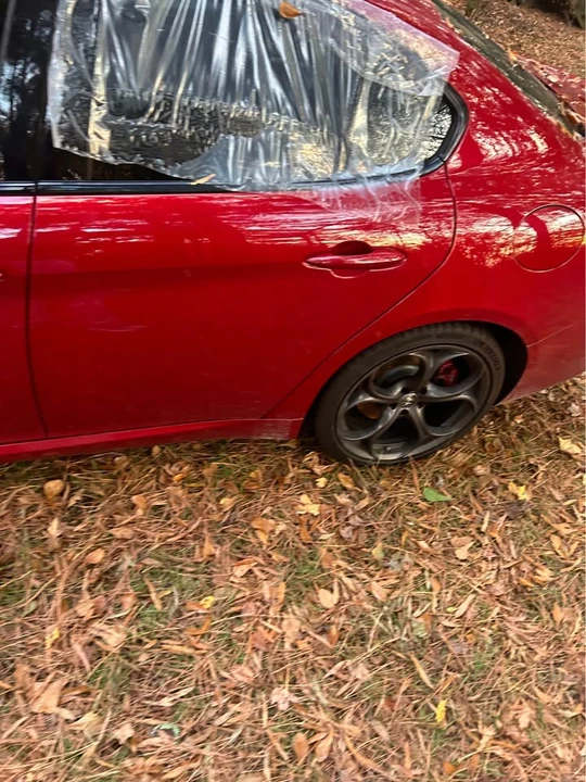 2019 Alfa Romeo Giulia - Image 4 of 15