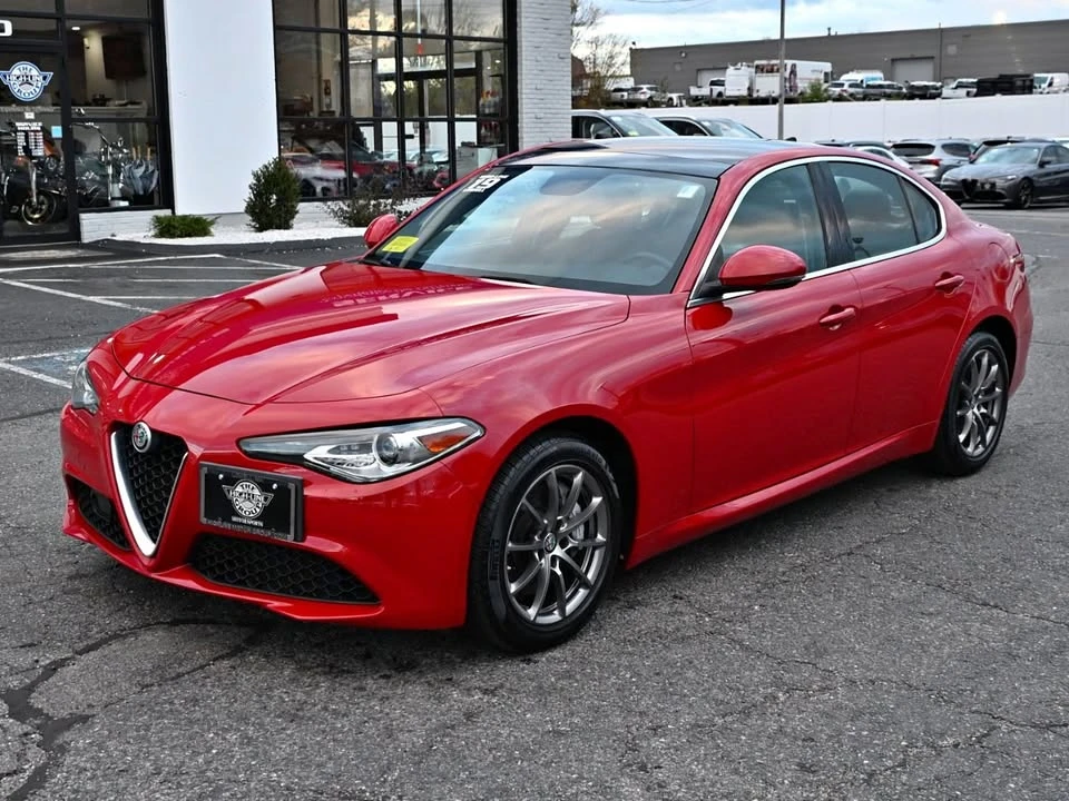 2019 Alfa Romeo Giulia - Image 2 of 19