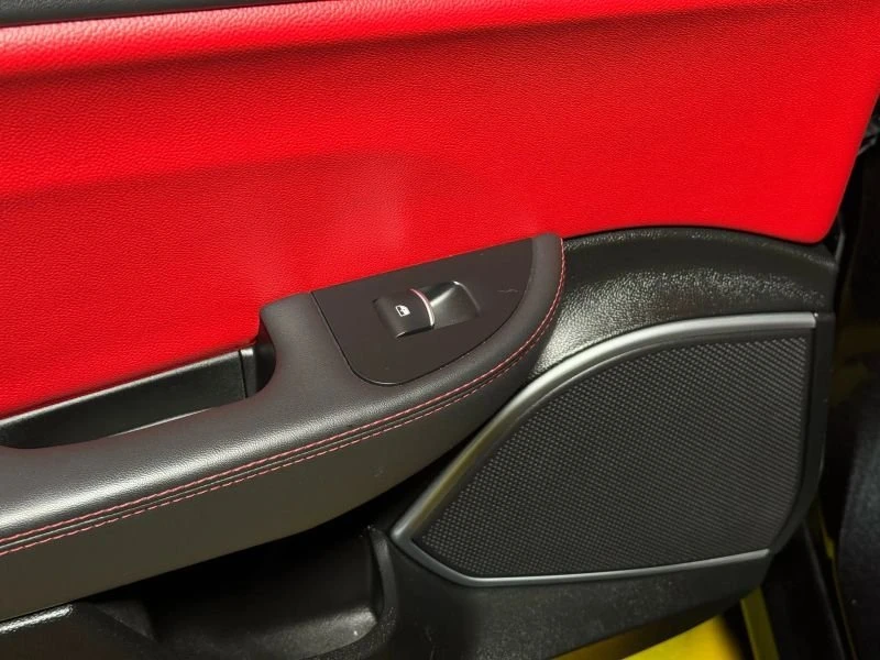 2019 Alfa Romeo Giulia - Image 18 of 19