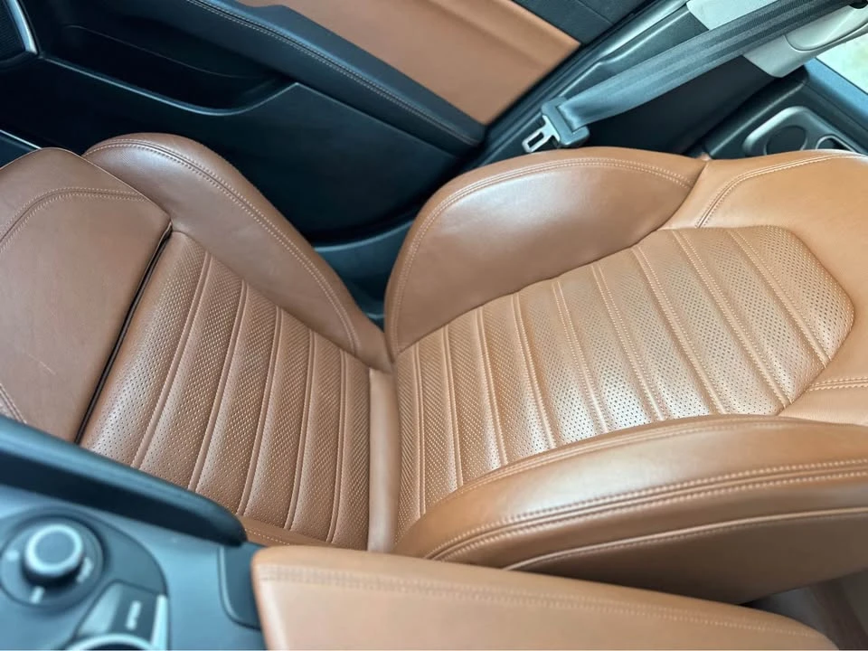 2019 Alfa Romeo Giulia - Image 11 of 13